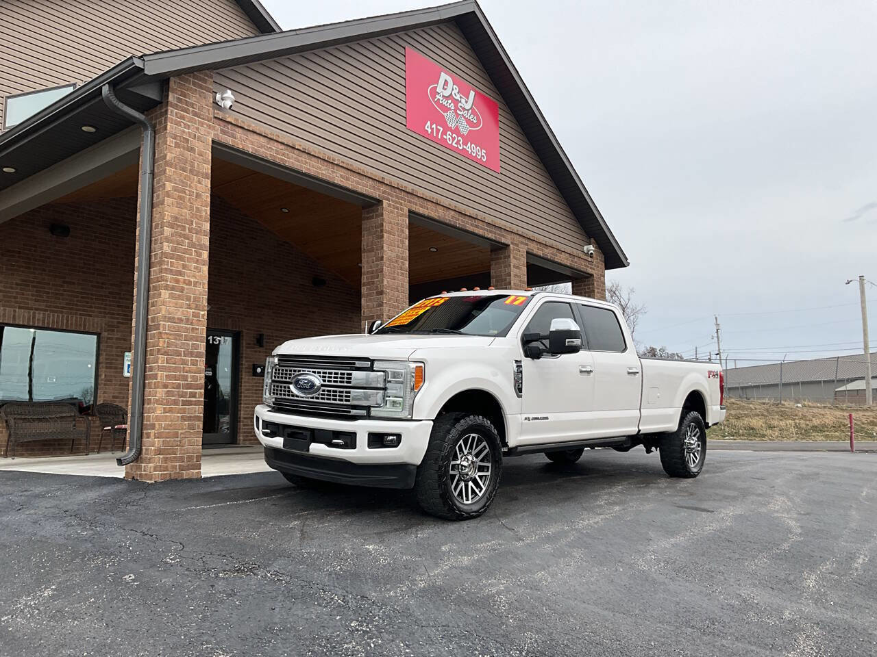 Used 2017 Ford F350 Platinum w/ Platinum Ultimate Package image 24