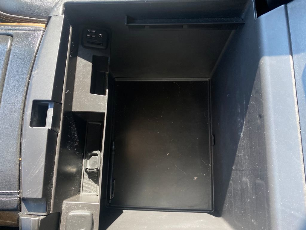 Used 2015 GMC Yukon Denali image 16