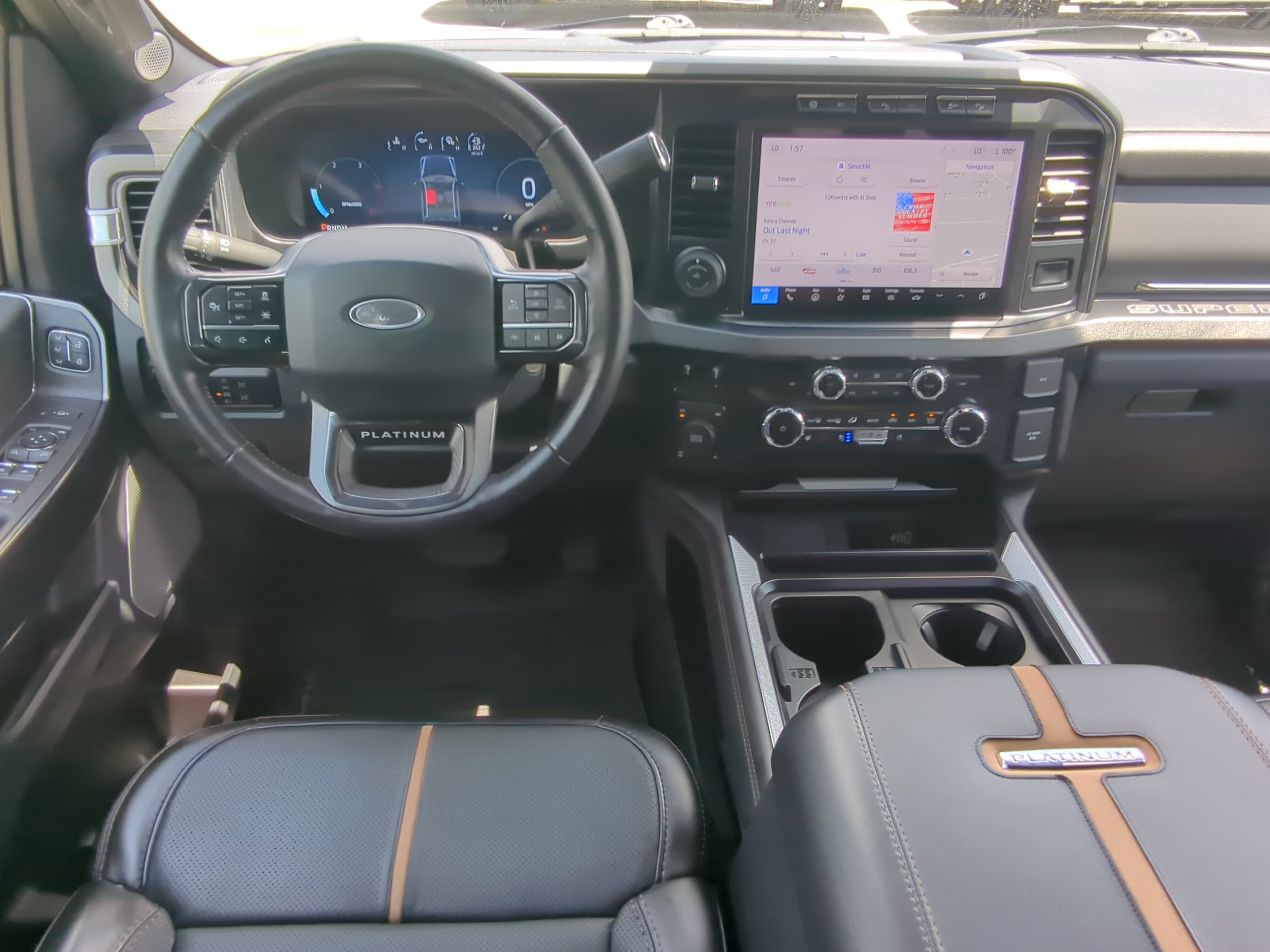 Used 2024 Ford F350 Platinum AWD/4WD image 14