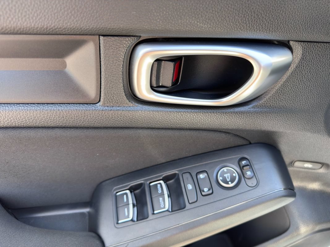 Used 2024 Honda Civic Sport image 10