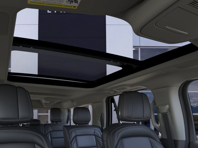 New 2026 Lincoln Navigator L Reserve AWD/4WD image 22