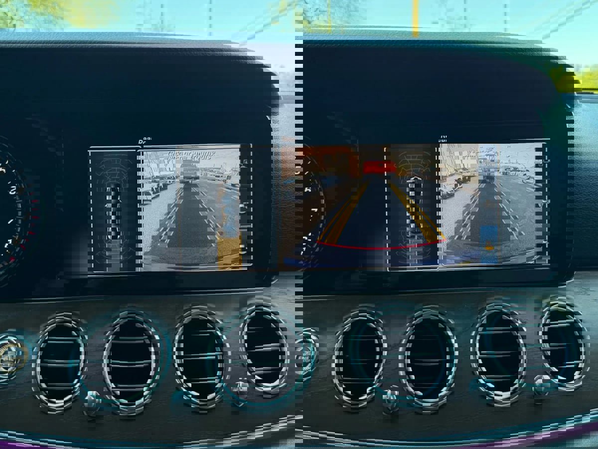 Used 2018 Mercedes-Benz E 300 image 58