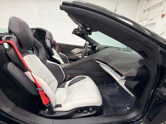 Certified 2023 Chevrolet Corvette Stingray Premium Conv w/ Z51 Performance Package RWD image 28