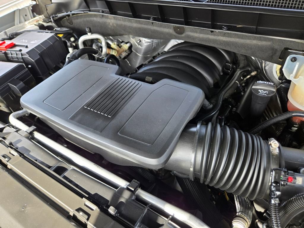 Used 2023 Chevrolet Suburban RST AWD/4WD image 20