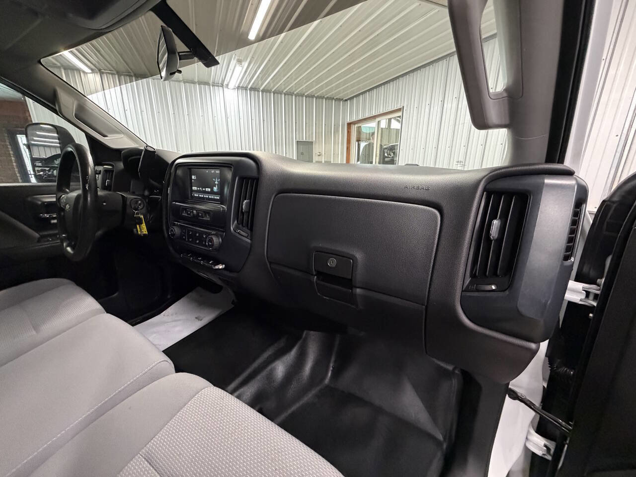 Used 2018 Chevrolet Silverado 3500 W/T image 42