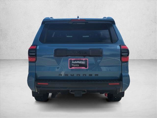 New 2026 Toyota 4Runner SR5 AWD/4WD image 8