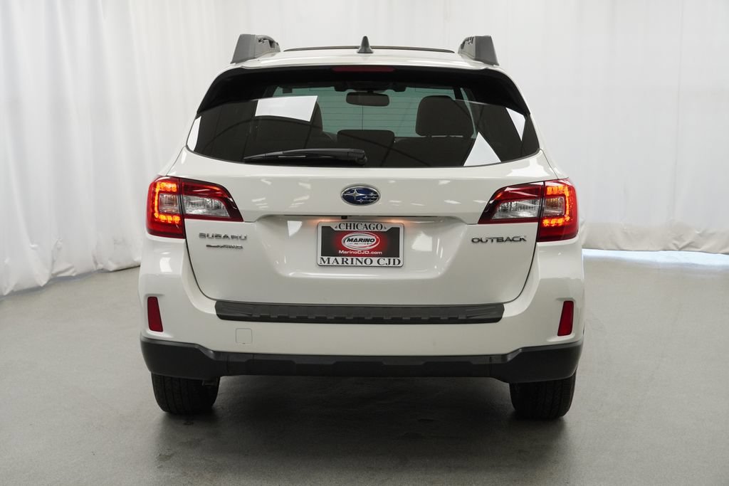 Used 2016 Subaru Outback 2.5i Limited AWD/4WD image 11