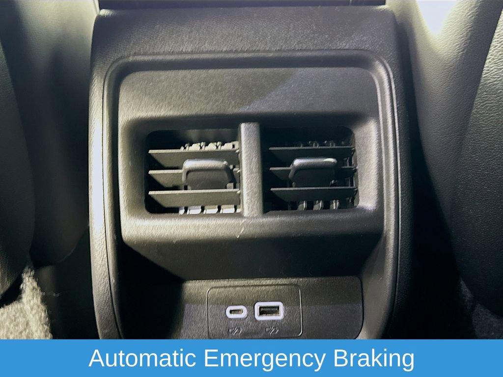 Used 2024 Cadillac XT4 Premium Luxury image 30