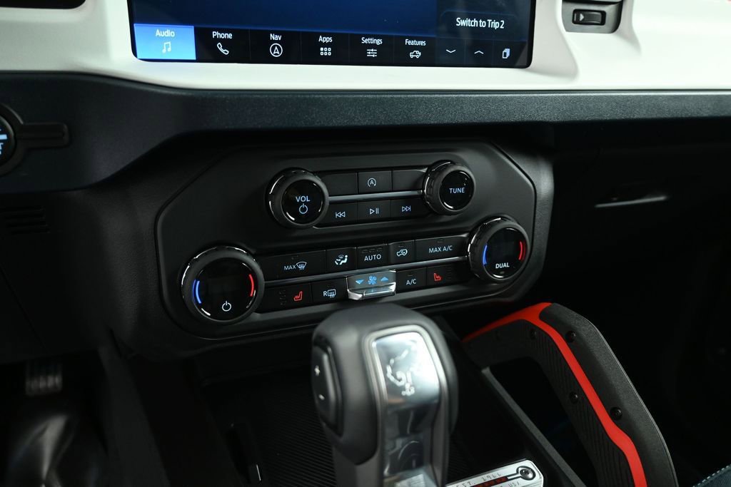 New 2026 Ford Bronco Heritage Edition AWD/4WD image 16