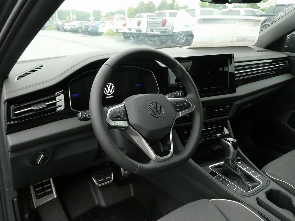 New 2025 Volkswagen Jetta Sport image 31