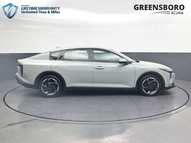 Used 2025 Kia K4 EX FWD image 4