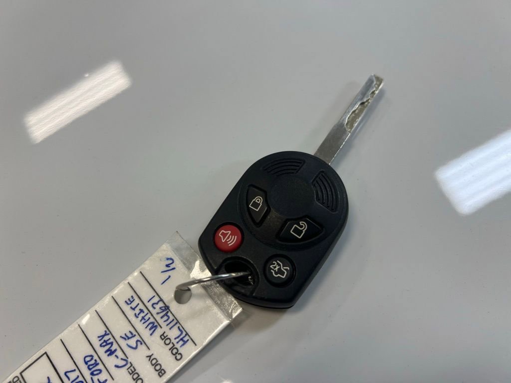 Used 2017 Ford C-MAX SE image 31