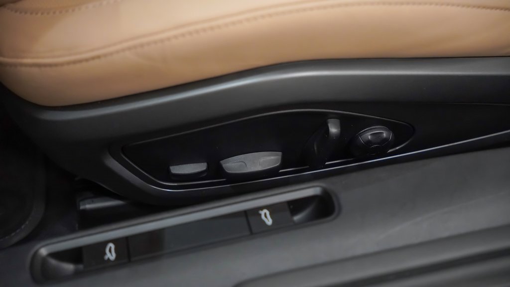 Certified 2024 Porsche 911 Carrera S image 21