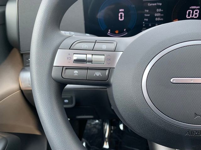 New 2026 Hyundai Kona SE image 18