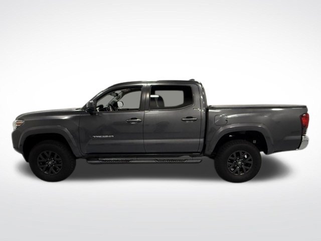 Used 2021 Toyota Tacoma SR5 RWD image 5