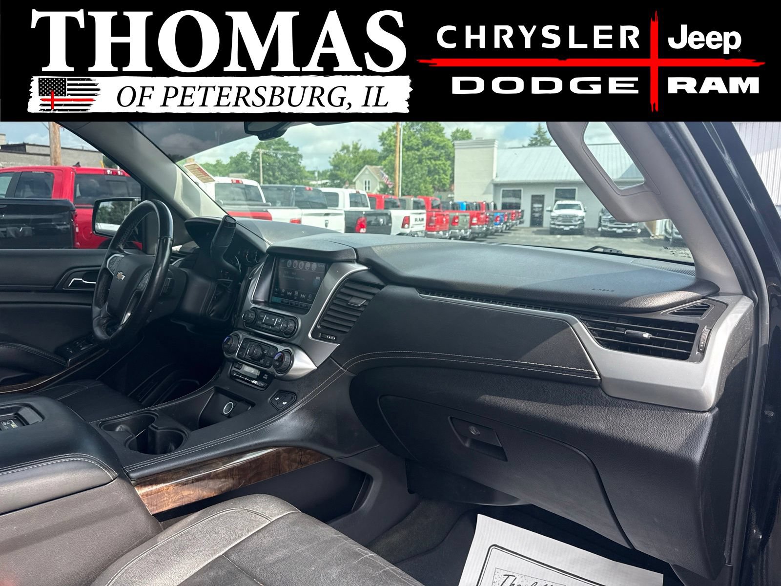 Used 2016 Chevrolet Suburban LT AWD/4WD image 32