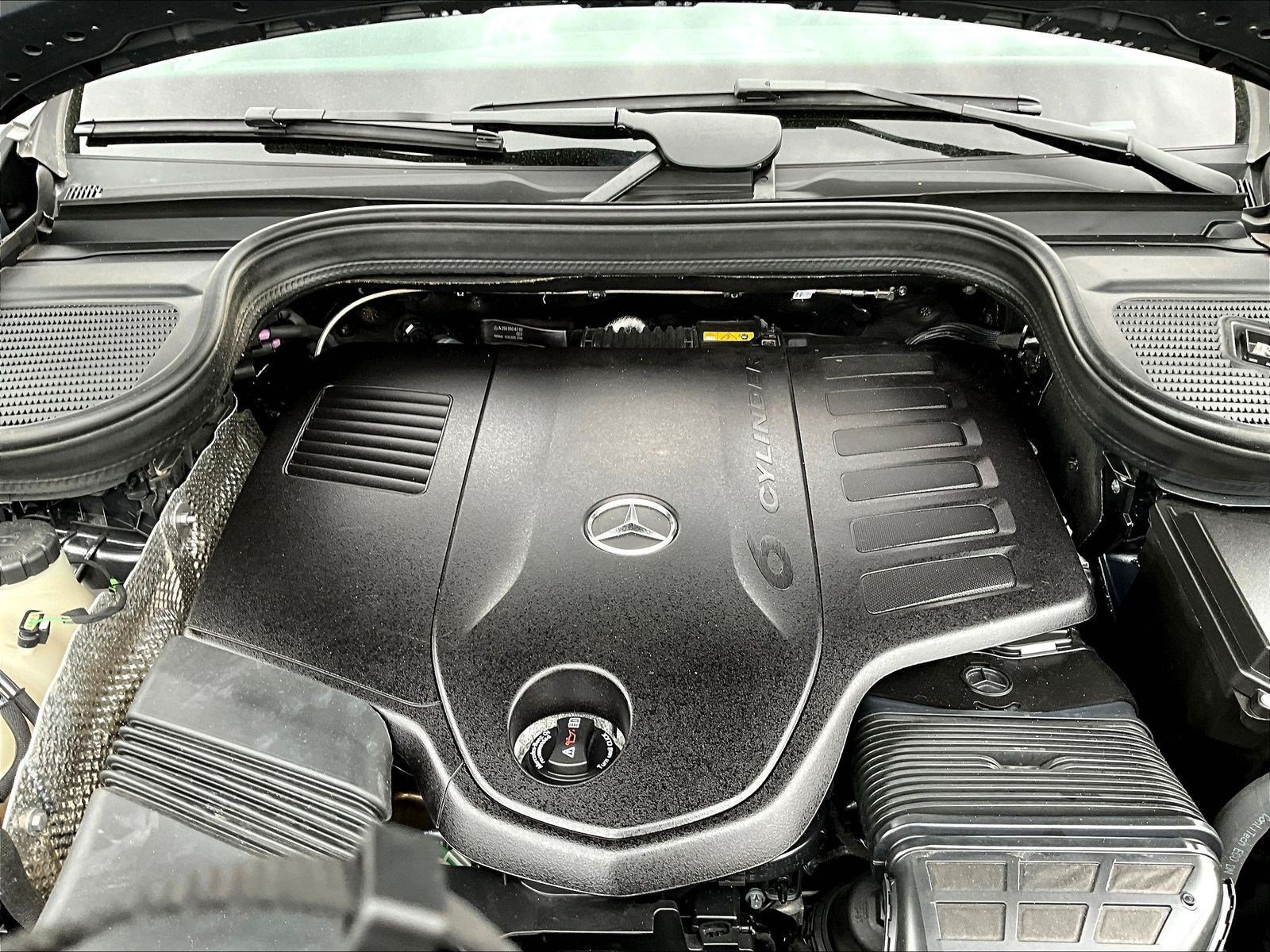 Used 2025 Mercedes-Benz GLS 450 4MATIC image 30