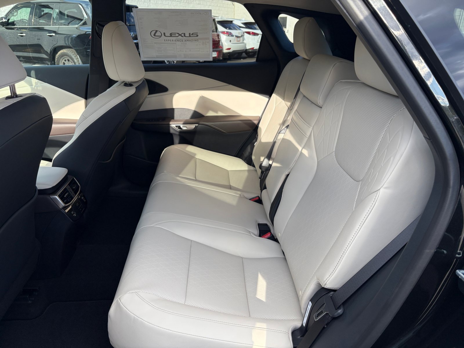 New 2026 Lexus RX 350 w/ Convenience Package AWD/4WD image 17