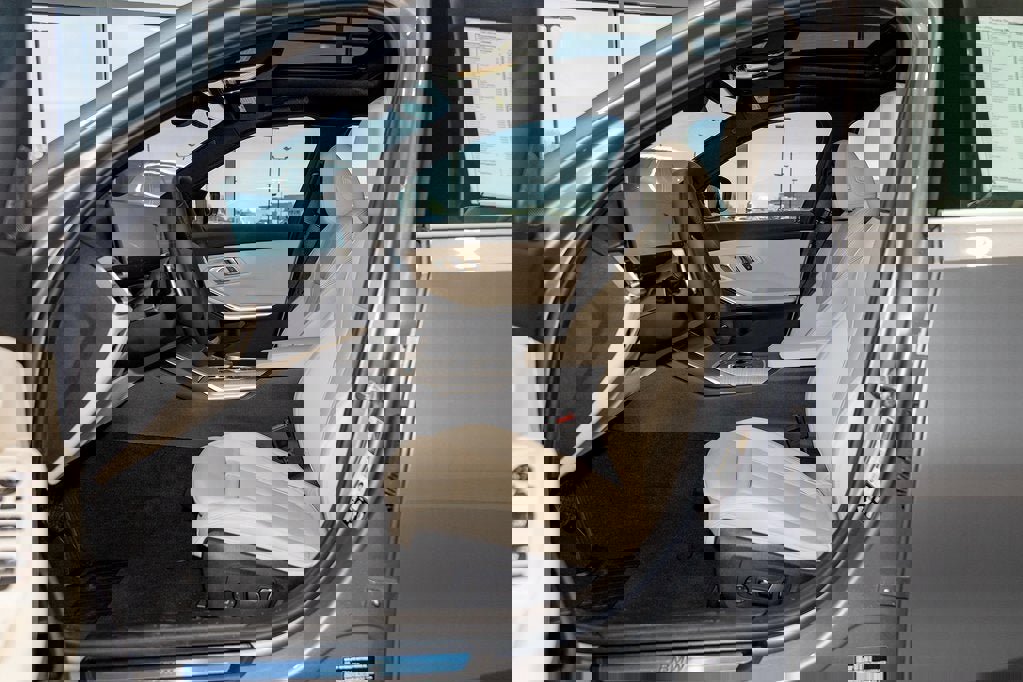 New 2026 BMW 330i xDrive 330i NA xDrive image 18