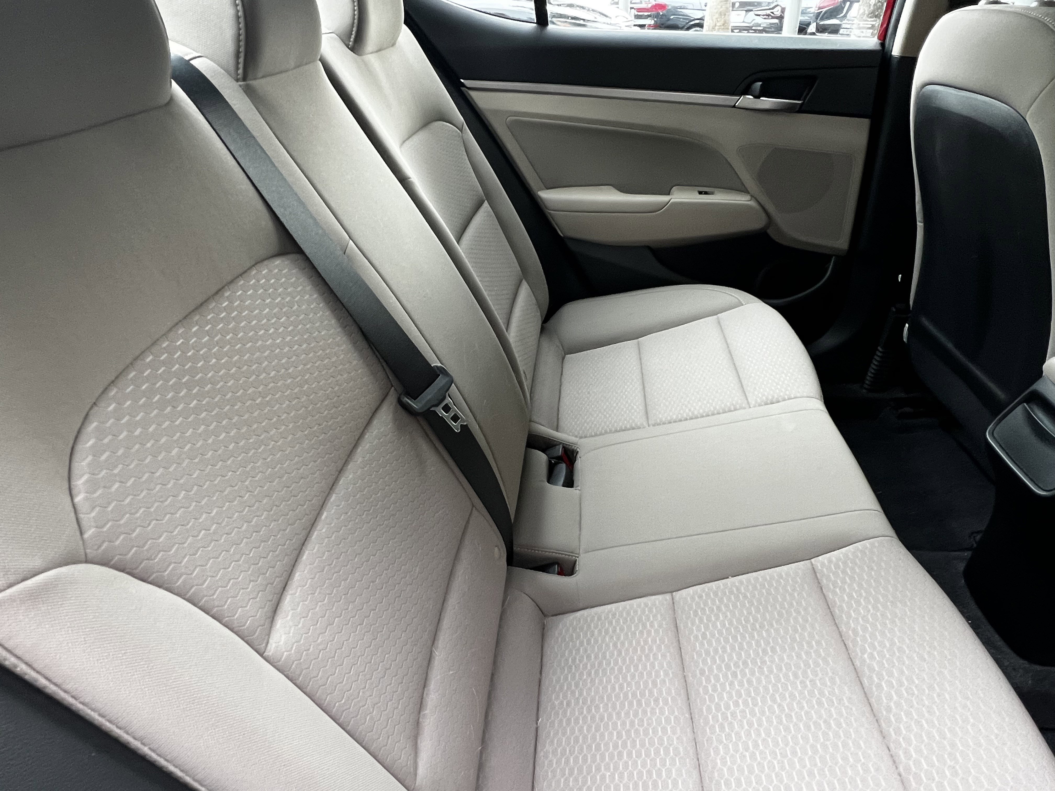 Used 2020 Hyundai Elantra Value Edition FWD image 40