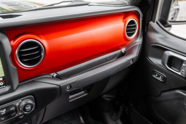 Used 2022 Jeep Gladiator Rubicon w/ LED Lighting Group AWD/4WD image 42