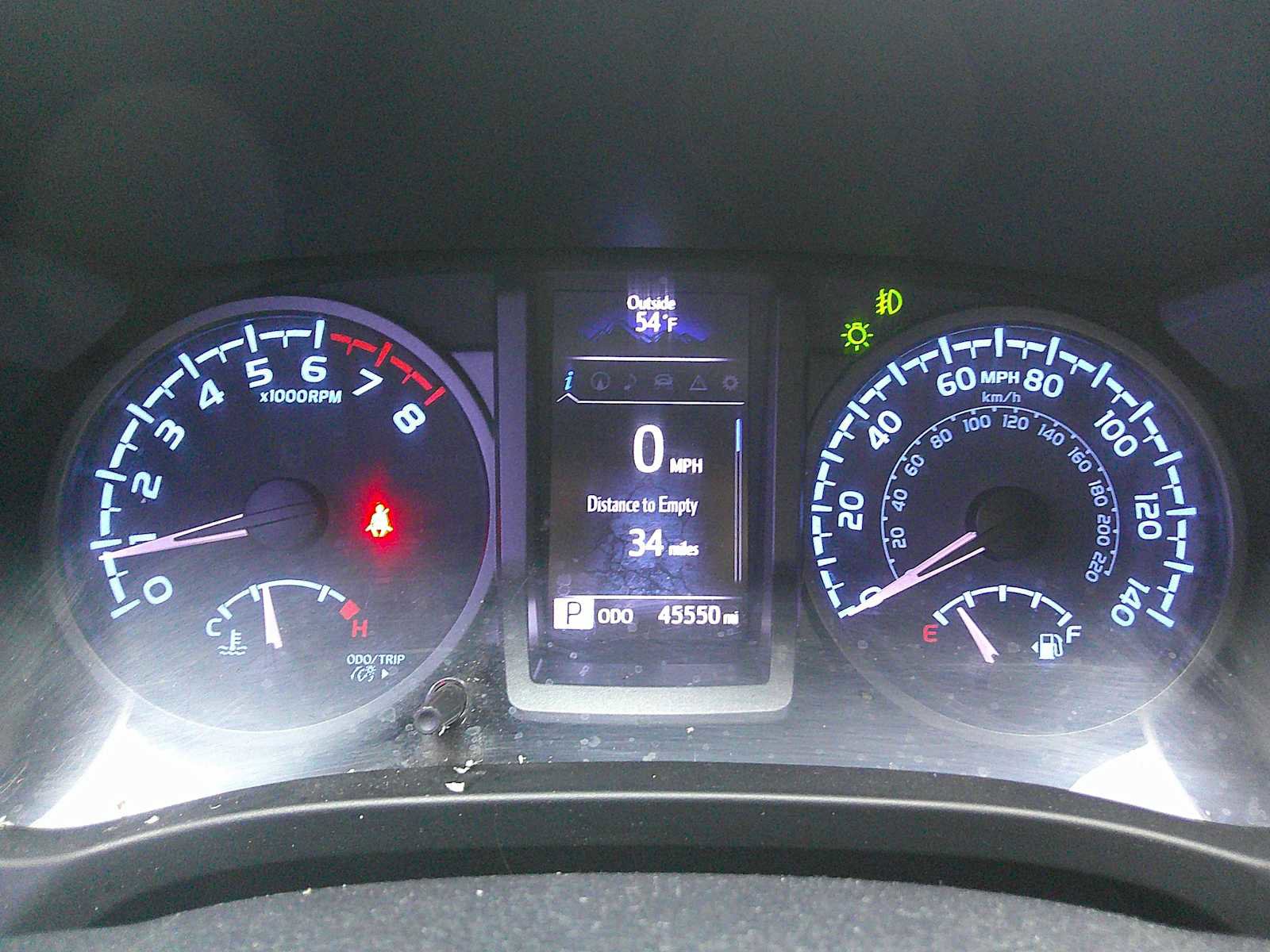 Used 2022 Toyota Tacoma TRD Off-Road w/ Technology Package image 11