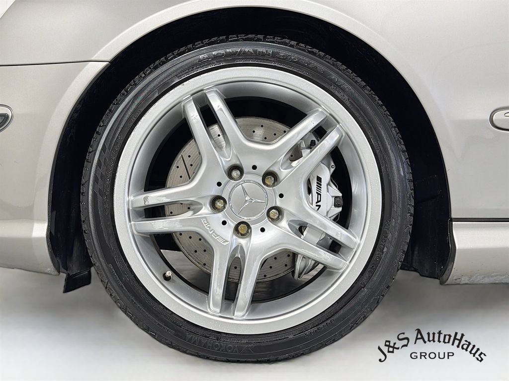 Used 2005 Mercedes-Benz CLK 55 AMG Cabriolet image 37