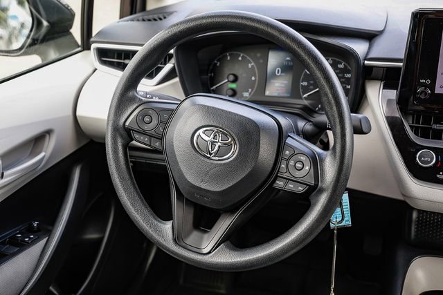 Used 2024 Toyota Corolla LE FWD image 16
