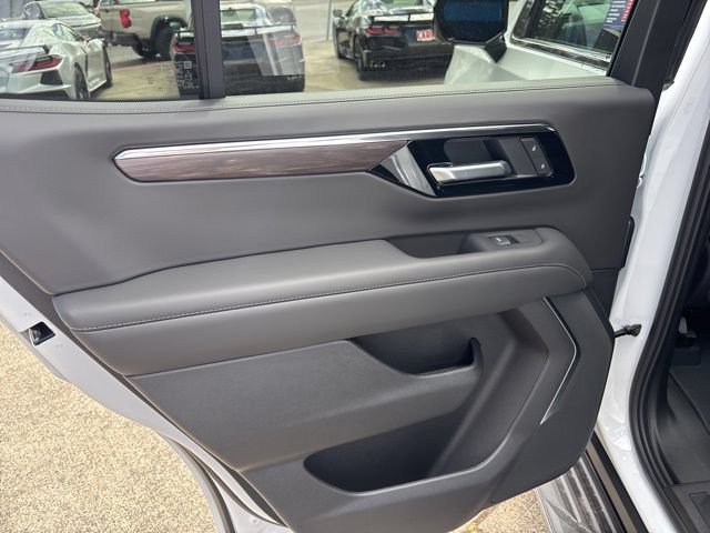 New 2026 Chevrolet Tahoe LS w/ LS Custom Edition AWD/4WD image 31