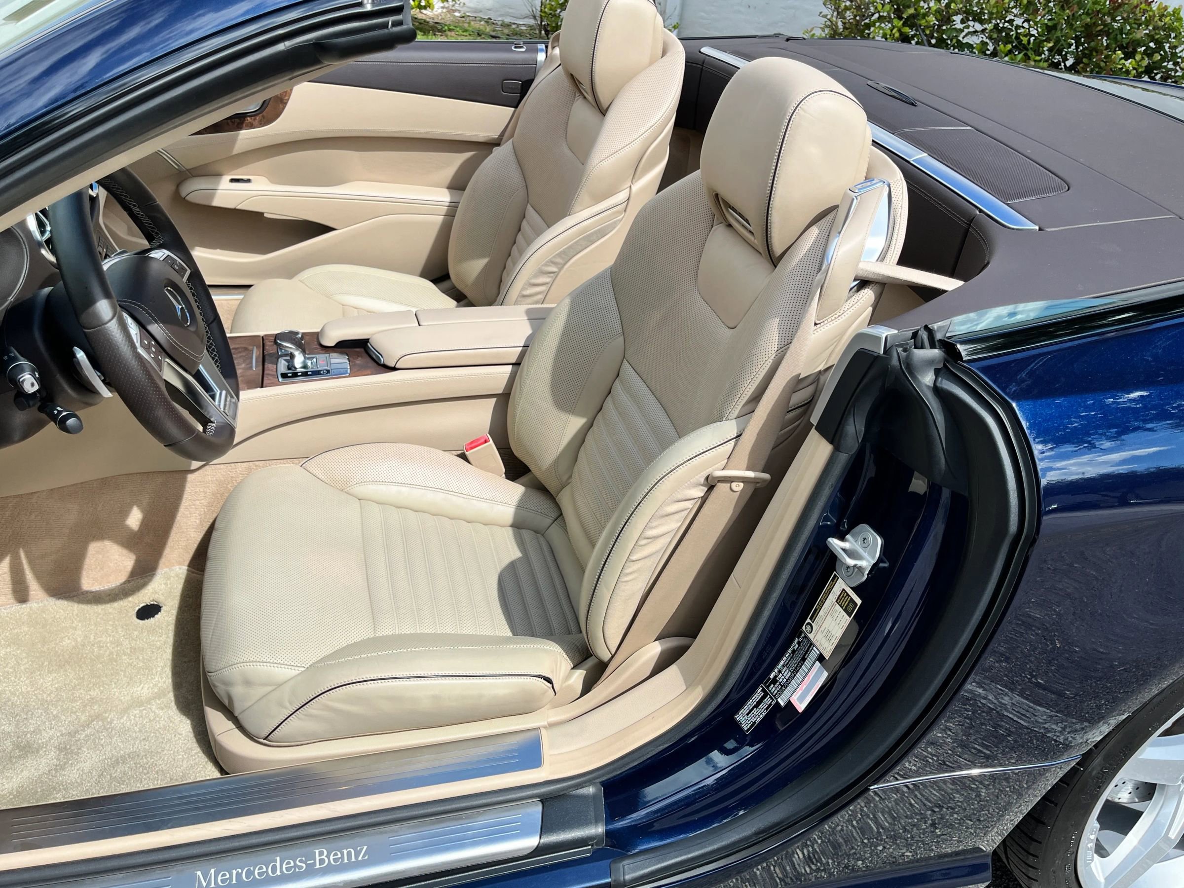 Used 2013 Mercedes-Benz SL 550 image 17