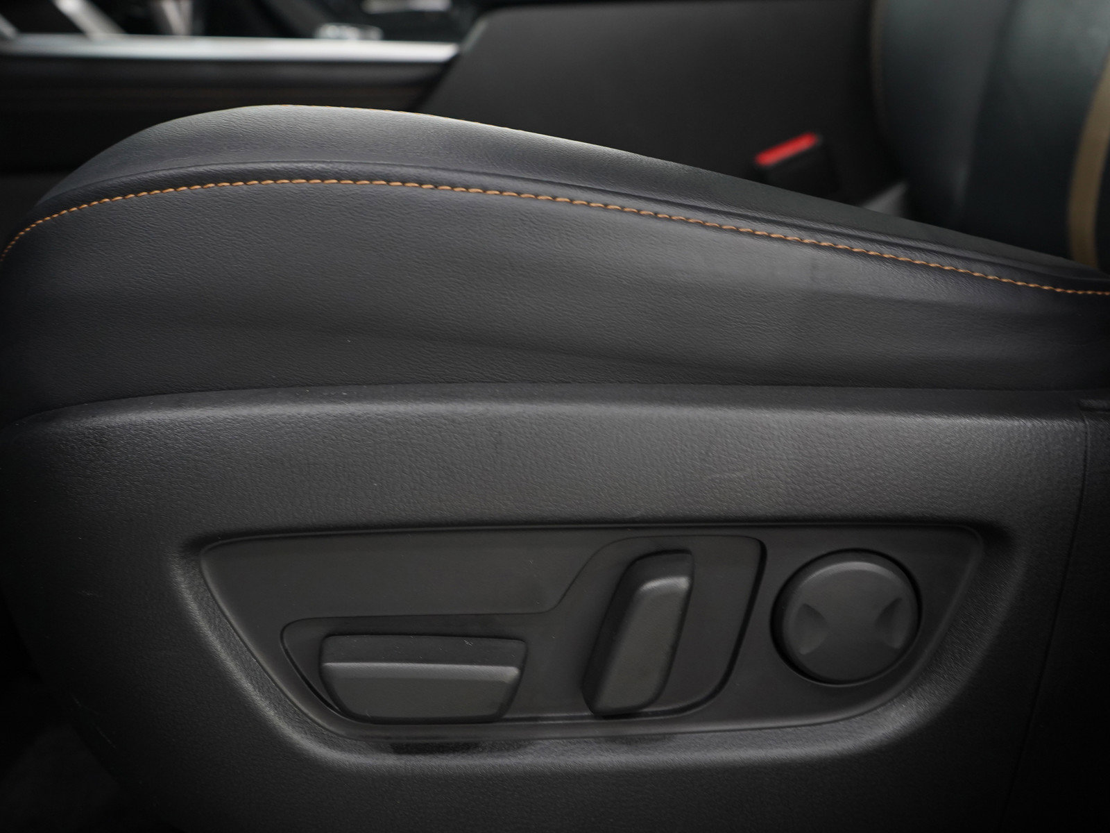 Certified 2024 MAZDA CX-90 Plug-In Hybrid w/ Premium Plus image 28