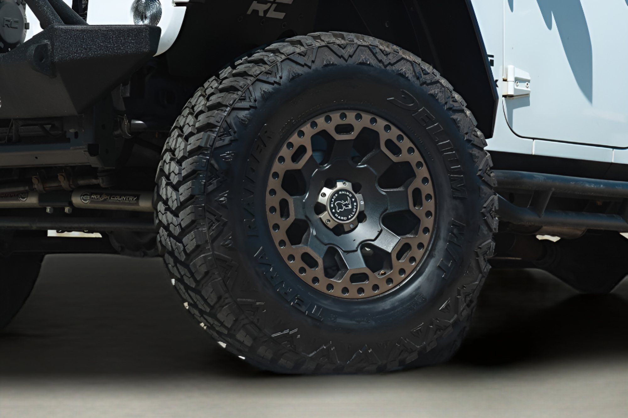 Used 2018 Jeep Wrangler Unlimited Sport S AWD/4WD image 35