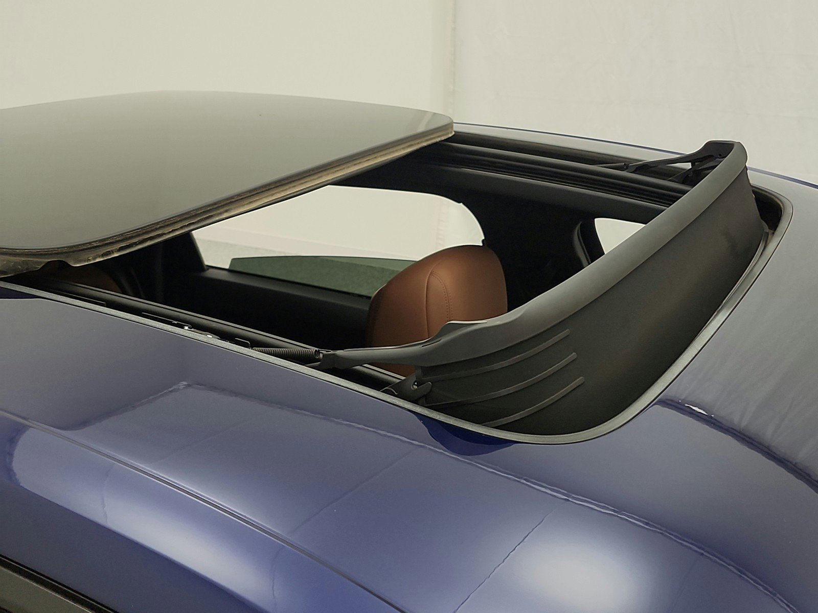 Used 2023 Audi e-tron Premium Plus w/ Premium Plus Package image 33