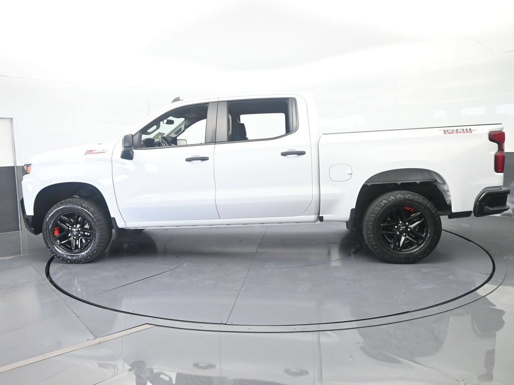 Used 2021 Chevrolet Silverado 1500 Custom Trail Boss AWD/4WD image 3