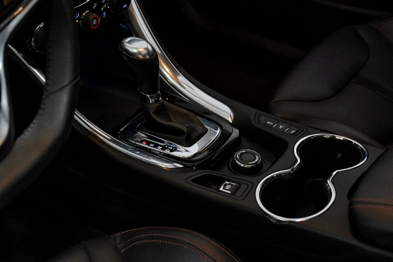 Used 2015 Chevrolet SS image 16