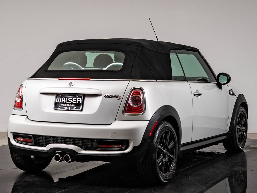 Used 2014 MINI Cooper S FWD image 10