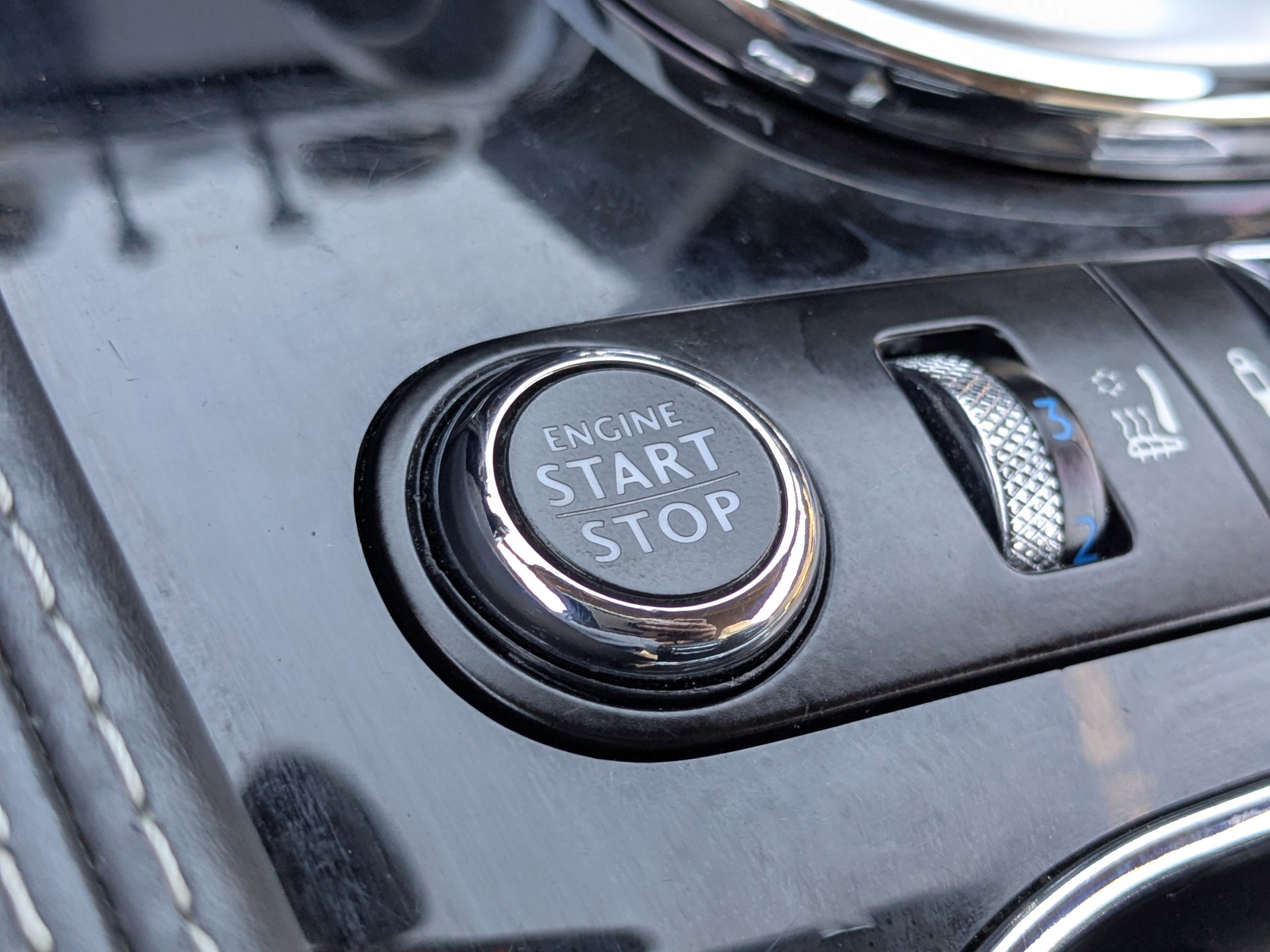 Used 2013 Bentley Continental GT image 32