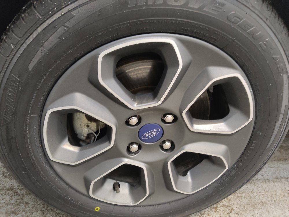 Used 2022 Ford EcoSport S image 31