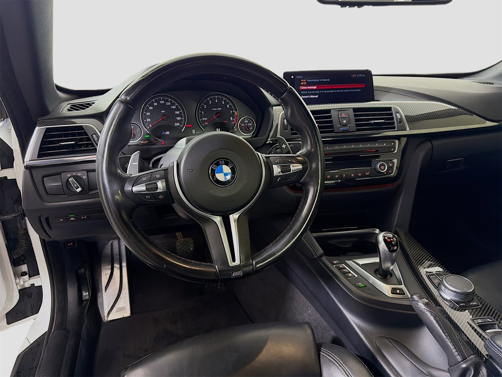 Used 2020 BMW M4 Convertible image 26