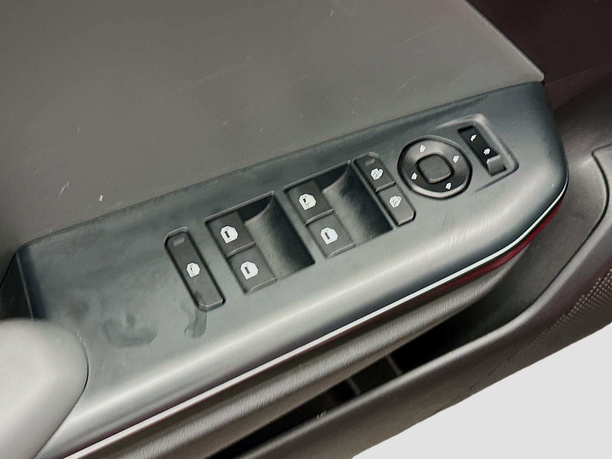 Used 2025 Kia K4 LXS image 15