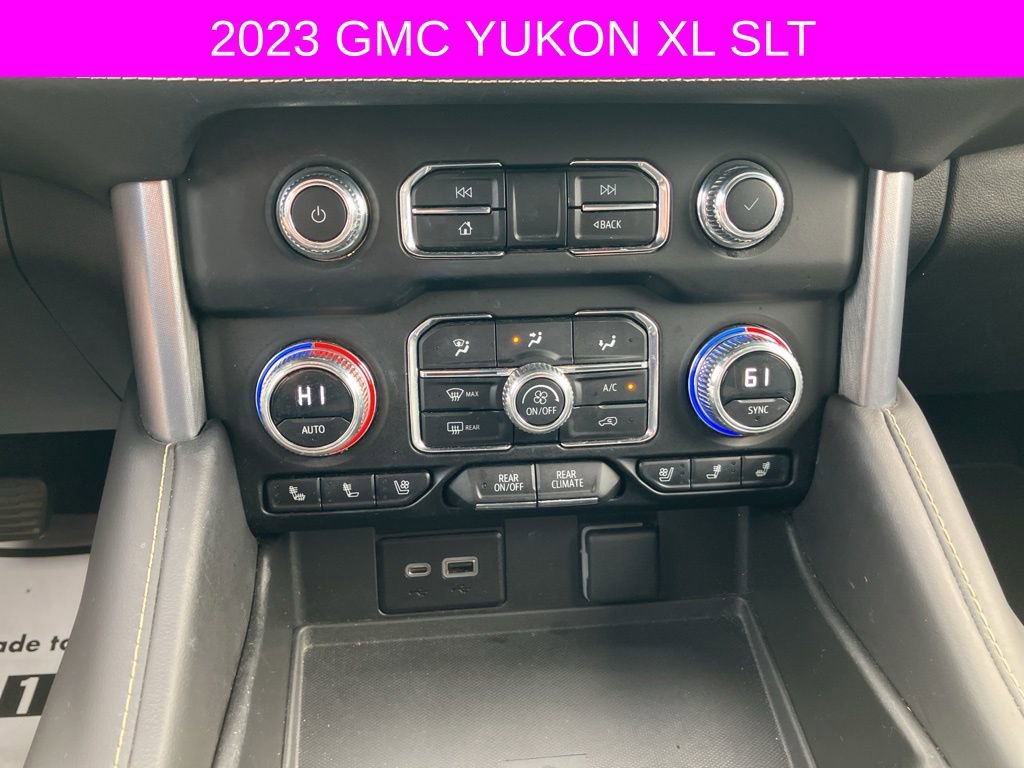 Used 2023 GMC Yukon XL SLT image 32