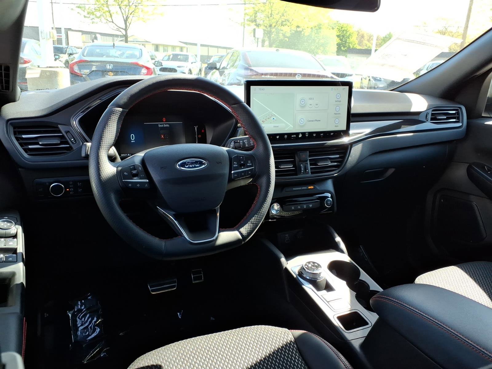 Used 2024 Ford Escape ST-Line w/ Tech Pack #1 AWD/4WD image 6