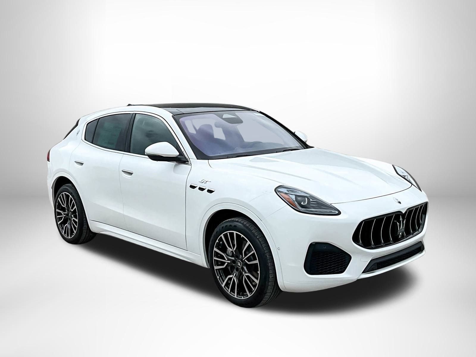 Used 2024 Maserati Grecale GT image 3