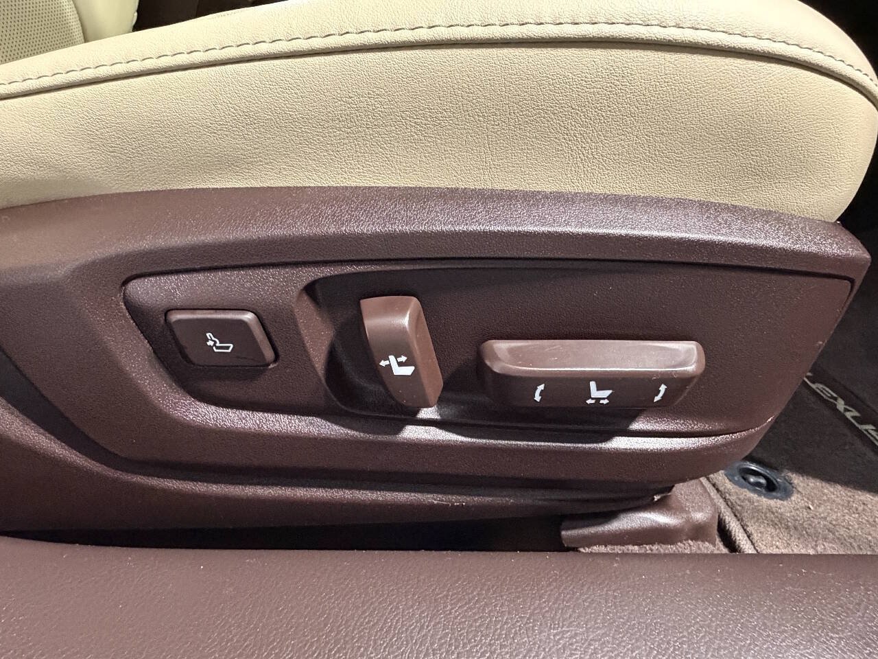 Used 2017 Lexus ES 350 w/ Premium Package FWD image 17