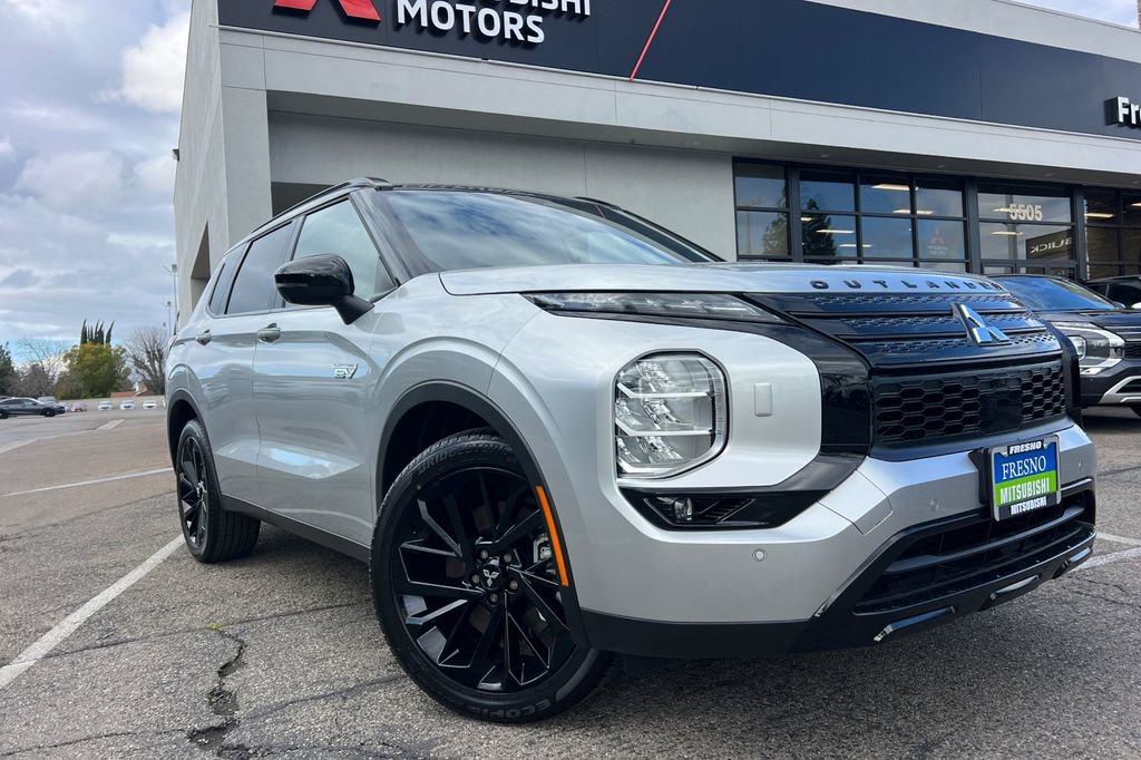 New 2025 Mitsubishi Outlander SEL Black Edition image 2