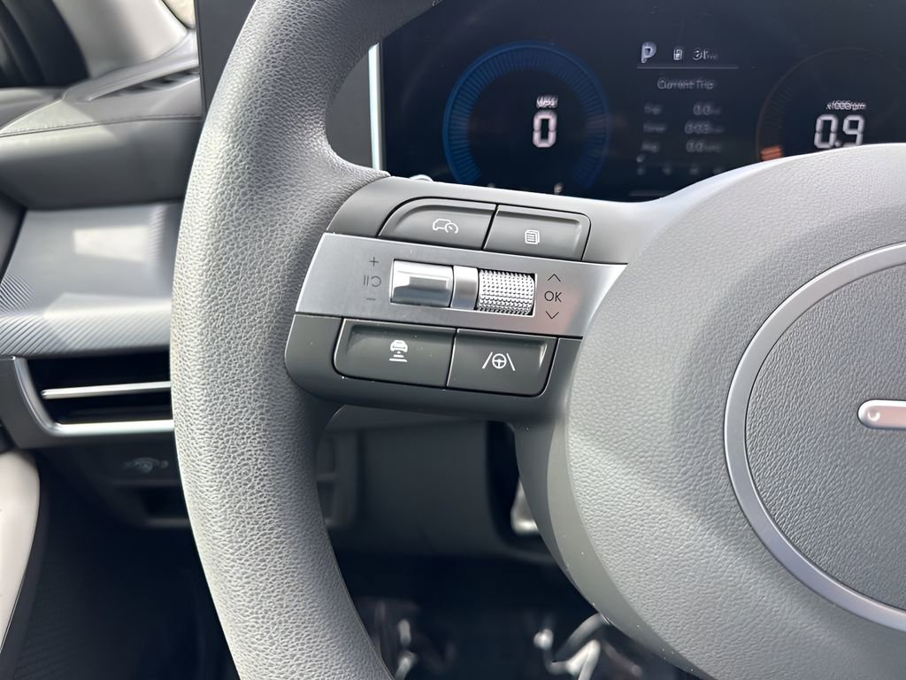 Used 2025 Hyundai Sonata SEL FWD image 13