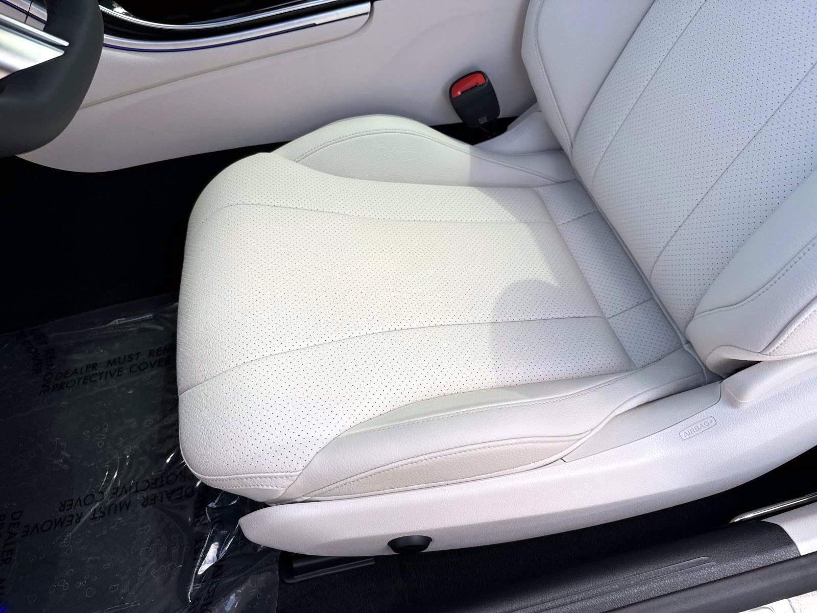 New 2027 Mercedes-Benz CLE 300 4MATIC Coupe image 15