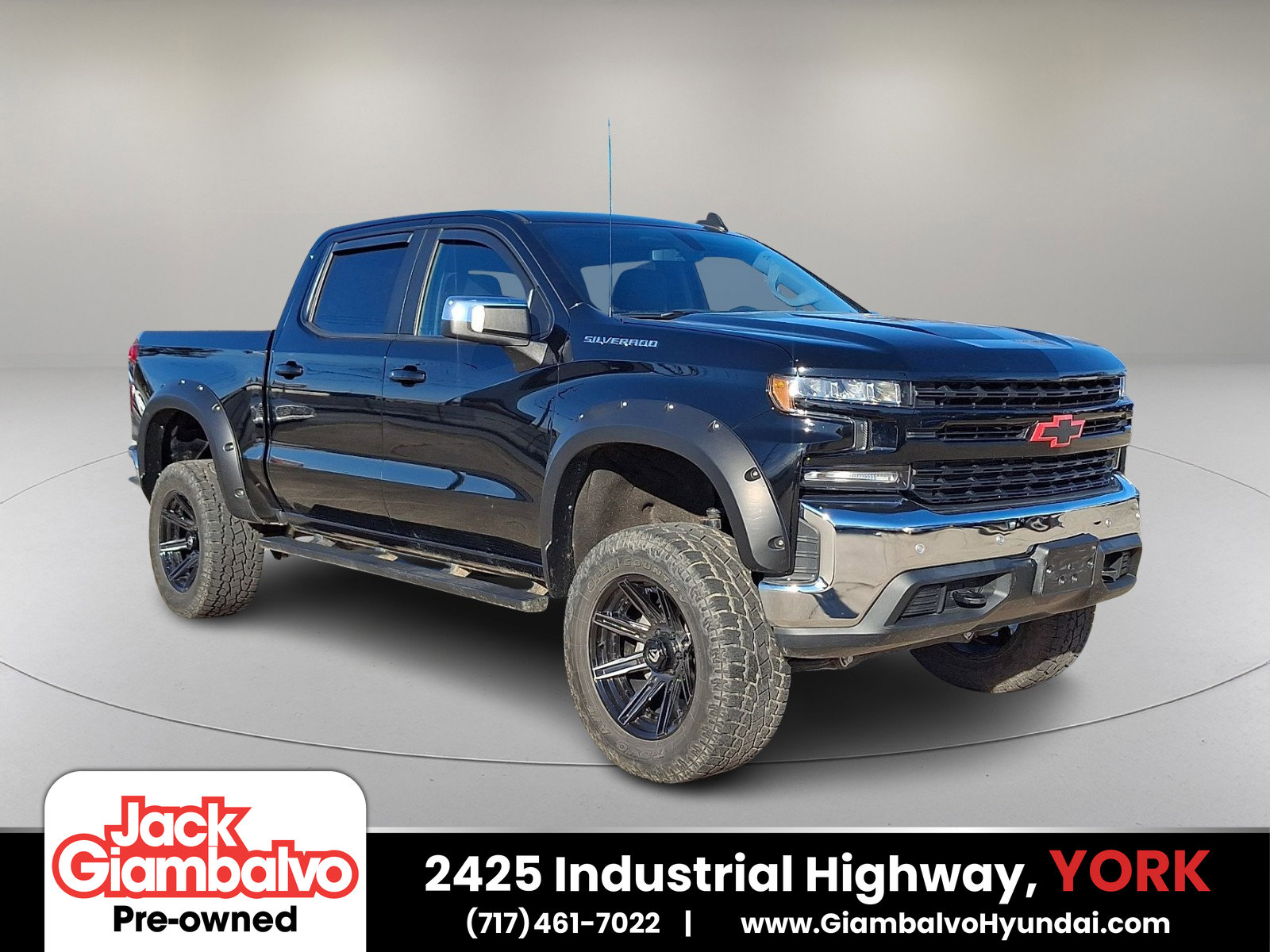Used 2021 Chevrolet Silverado 1500 LT image 1