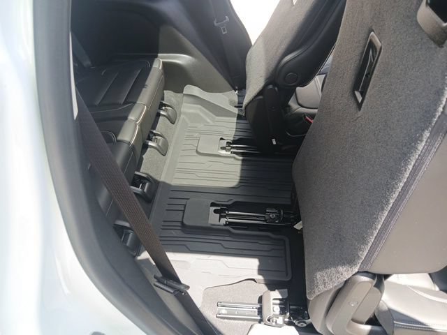 Used 2023 GMC Acadia Denali w/ Denali Ultimate Package FWD image 14