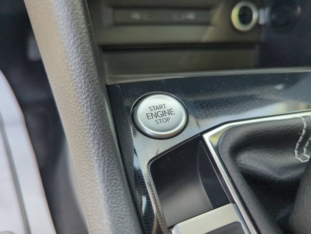 New 2026 Volkswagen Taos SE AWD/4WD image 44
